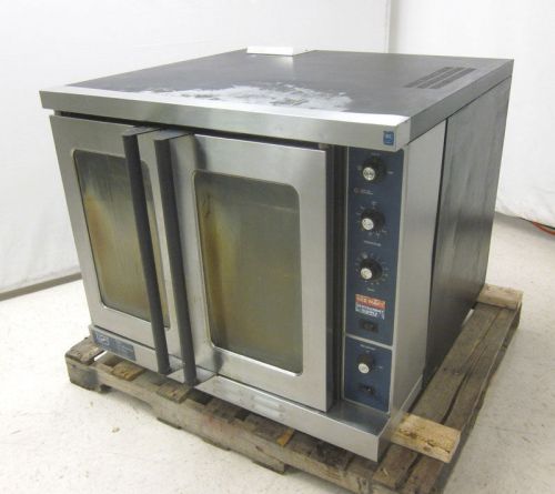 Duke 2-door timer commerical convection gas oven  28&#034;wx23&#034;dx24&#034;h 3-racks for sale