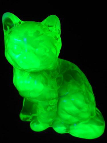 Vaseline opalescent glass Cat Kitten paperweight uranium yellow canary kitty art