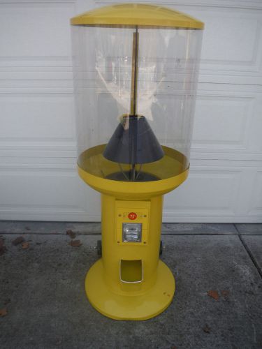 Capsule Toy Bulk Vending Machine Dispenses / Vends  4&#034; Round Capsules Prizes