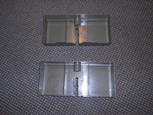 1 USED 1 800 GUMBALL MACHINE COIN TRAY