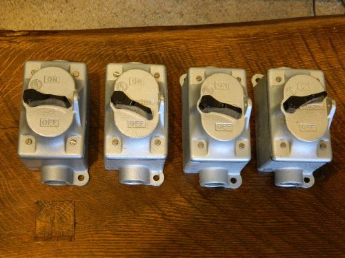 Appleton fsk-1vs tumbler switch cover, 1-gang, malleable &amp; box quanity 4 for sale