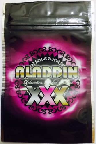 100 Aladdin Xxx Medium Size EMPTY** ziplock bags (for crafts incense jewelry)