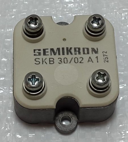 Used SKB30-02 A1 1 Phase Diode Module 30 Amps / 200 Volts Semikron