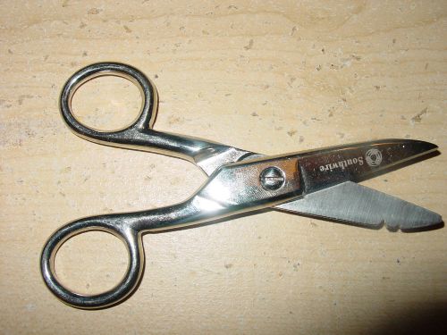 Southwire ES001 Electrician&#039;s Scissor; 12-16 AWG, Strong Tempered Steel