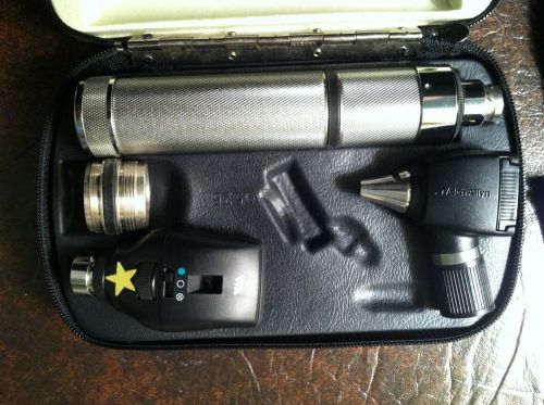Welch Allyn Diagnostic Set model 11720 - portable Otoscope/Opthalmoscope