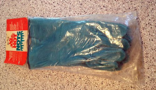 LEATHER LINED WELDERS&#039; FIRE / HEAT RESSISTANT GLOVES,  - BRAND NEW OLD STOCK