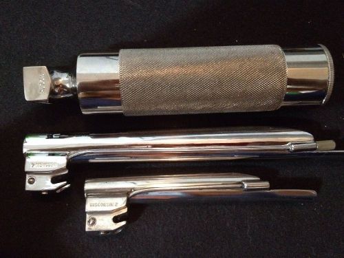 Laryngoscope Rusch Handle Wisconsin Blades 2 &amp; 4 NEW