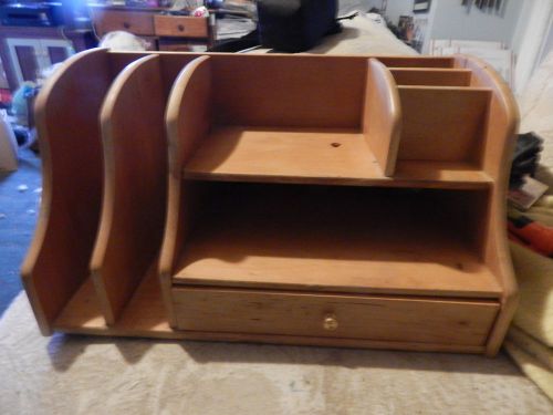 18.5&#034; LONG WOODEN ORGANIZER WITH COMPARTMENTS AND DRAWER