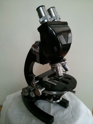 Bausch &amp; Lomb Binocular Microscope with 3 objective lenses 3.2x, 10x, 45x, USA