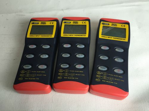 LOT OF 3 MANNIX SINGLE INPUT THERMOMETER MODEL DT8855 FOR PARTS OR REPAIR