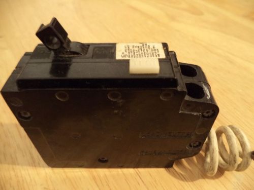 CROUSE HINDS 1 pole 15 Amp GROUND FAULT Circuit Breaker MH115GF TESTED Free Ship