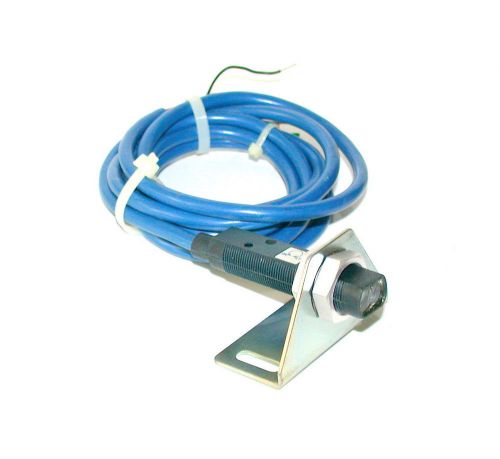 New opcon photoelectric sensor model 13104s0137  (2 available) for sale