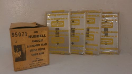 HUBBELL ANODIZED ALUMINUM SWITCH PLATE *SET OF 4* 95071 *NEW SURPLUS*