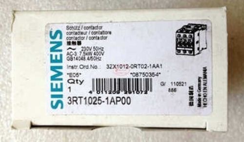 NEW IN BOX SIEMENS 3RT1025-1AP00 CONTACTOR NIB