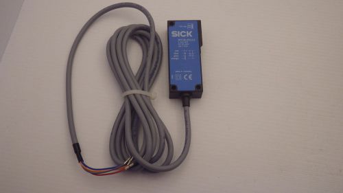 SICK WT18-2N112 PHOTOELETRIC SENSOR DC 10-30V