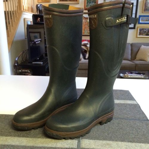 Superb size eur 43 usa 10 aigle wellington green rubber high boots mint unused for sale