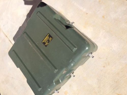 Hardigg 25.5x24x13 hinged lid rotomolded plastic military shipping storage case for sale