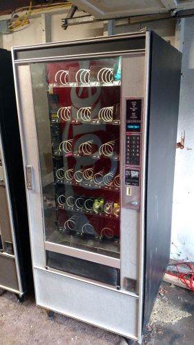 Crane National Vendors Snacktron 2 Vending Machine