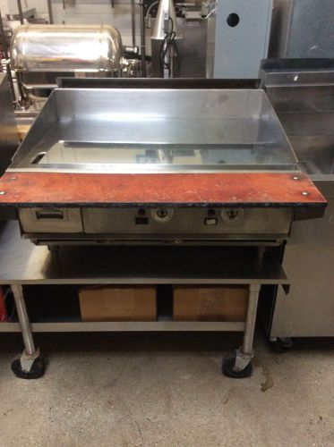 Keating miraclean chrome top gas 36&#034; flat top griddle / grill for sale