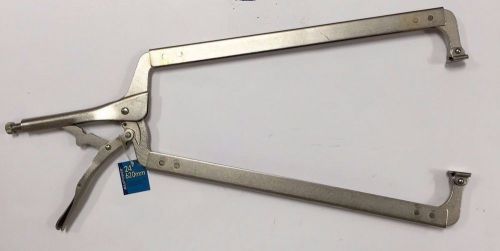Locking clamp 24&#034; w/swivel pad jaws  maxpower  model # 00235 for sale