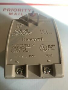 Honeywell Ademco 1361 120VAC 60Hz 0.45A 16.5v 40VA Alarm Plug-in Transformer NEW