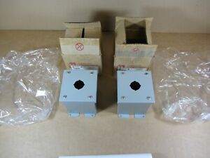 Hammond, Nema 12/13 Pushbutton Enclosure, 1 Hole 30.5mm, 4&#034; x 4&#034; x 4.75&#034;. 1437A