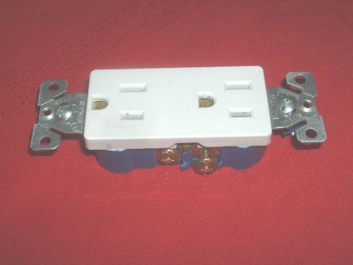 White Cooper Plug Outlet 15amp 125 volt (NOS)
