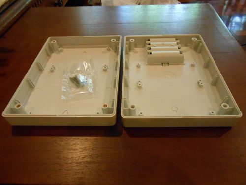 ALABAMA CASE GM-7 HIGH IMPACT POLYSTYRENE PROJECT ENCLOSURE WITH BATTERY COMPART