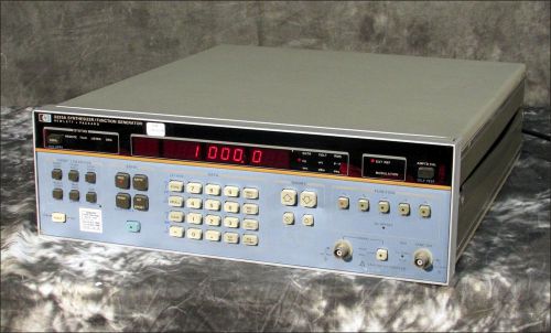 HP 3325A SYNTHESIZER/FUNCTION GENERATOR / OPTS: 001 A27
