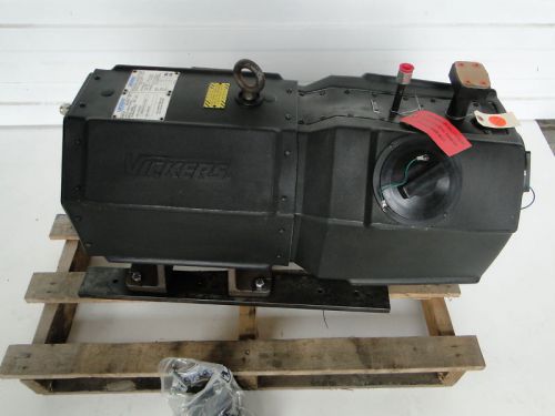 Vickers Integrated Motor Pump MP22-B1-L-P74CM-A-F1-20-S11