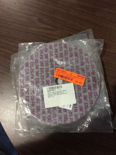 3M SCOTCHBRITE EXL UNITIZED DEBURRING WHEEL 8X1/2X3/4, 2S-FINE