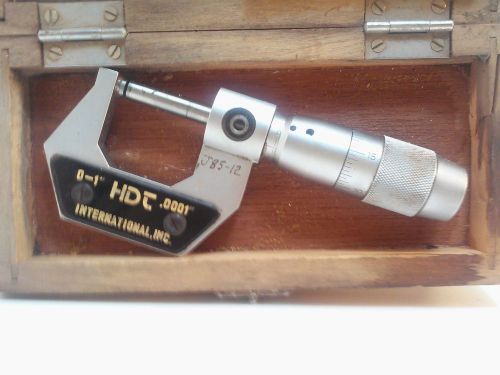 HDT International Micrometer 0-1&#034; x .0001&#034; in original wood case Vintage