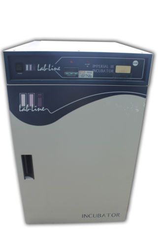 Lab-line Imperial III Model 305 Convection Incubator