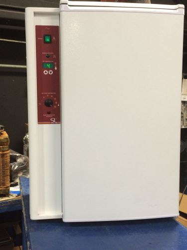 Price dropped! li5 (sri3) shel lab bod refrigerated incubator 2.4 cu. ft. b.o.d. for sale