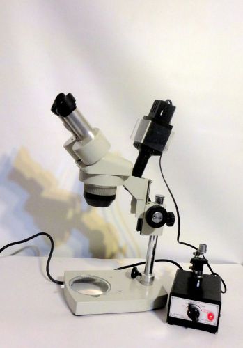 Meiji EMT Series Stereo Binocular Microscope w/ power light- 2 SWF 10X Eye Piece
