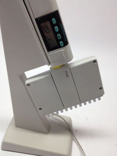 Finnpipette 300ul 12 channel digital pipette w/ stand &amp; charger labsystems pipet for sale