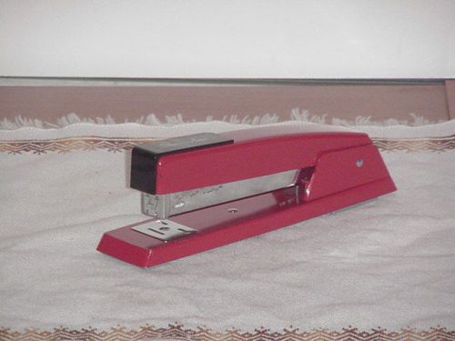 Vintage Retro Red Swingline #747 Desk Stapler