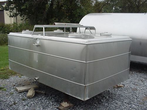 GIRTON 300 GAL STAINLESS STEEL BULK TANK