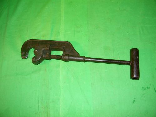 Antique Trimo no 2 Pipe tubing cutter 1/2&#034; to 2&#034; capacity