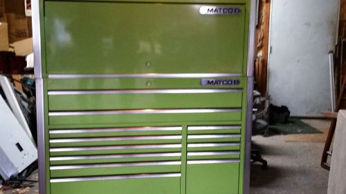 Matco 5s 2 bay with top hutch