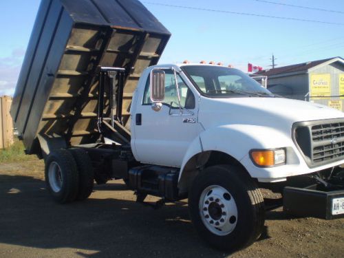 2000 Ford F750 Chip Truck... Mint Condition.. Safetied... Only 101,000 Miles