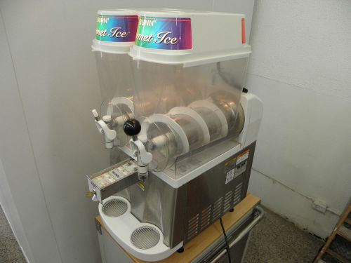 Bunn cds2 slushie machine, 2 hopper, frozen drinks for sale