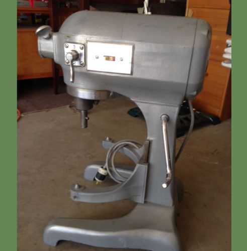 Hobart A-120 12qt Planitary Mixer W NEW SS Table and Bowl!