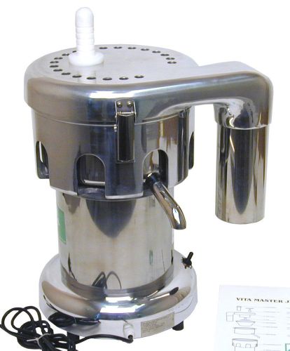 NEW - VitaMaster Commercial Juicer -Same as More Expensive Brands for Less