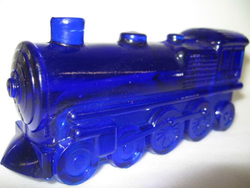 cobalt blue glass train engine railroad car RR Candy container childs dark boyd
