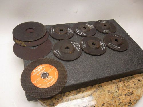 LOT OF ASSORTED  METAL GRINDING DISC AND CUTTING WHEELS