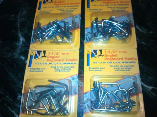 PEGBOARD HOOKS LOT OF 40 NEW 1-1/2&#034; .FITS 1/8&#034; &amp; 1/4&#034; BOARDS