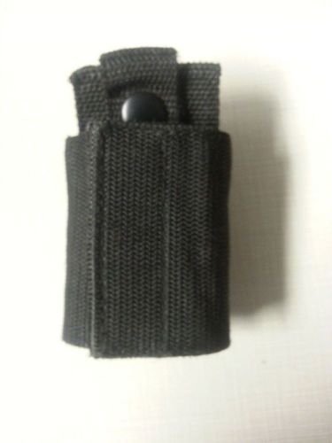 Unknown brand black nylon/velcro silent key holder