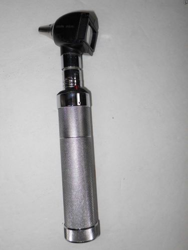 Welch Allyn 3.5V Otoscope 25020 and Handle 71050 - FREE SHIPPING