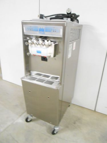 2013 Taylor Ice Cream Yogurt Machine 794-33 Water Cooled 3 PH soft serve